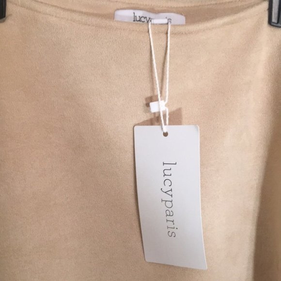 NWT Lucy Paris Beautiful Nude Suede Wrap Skirt!!!✨ - Picture 5 of 9